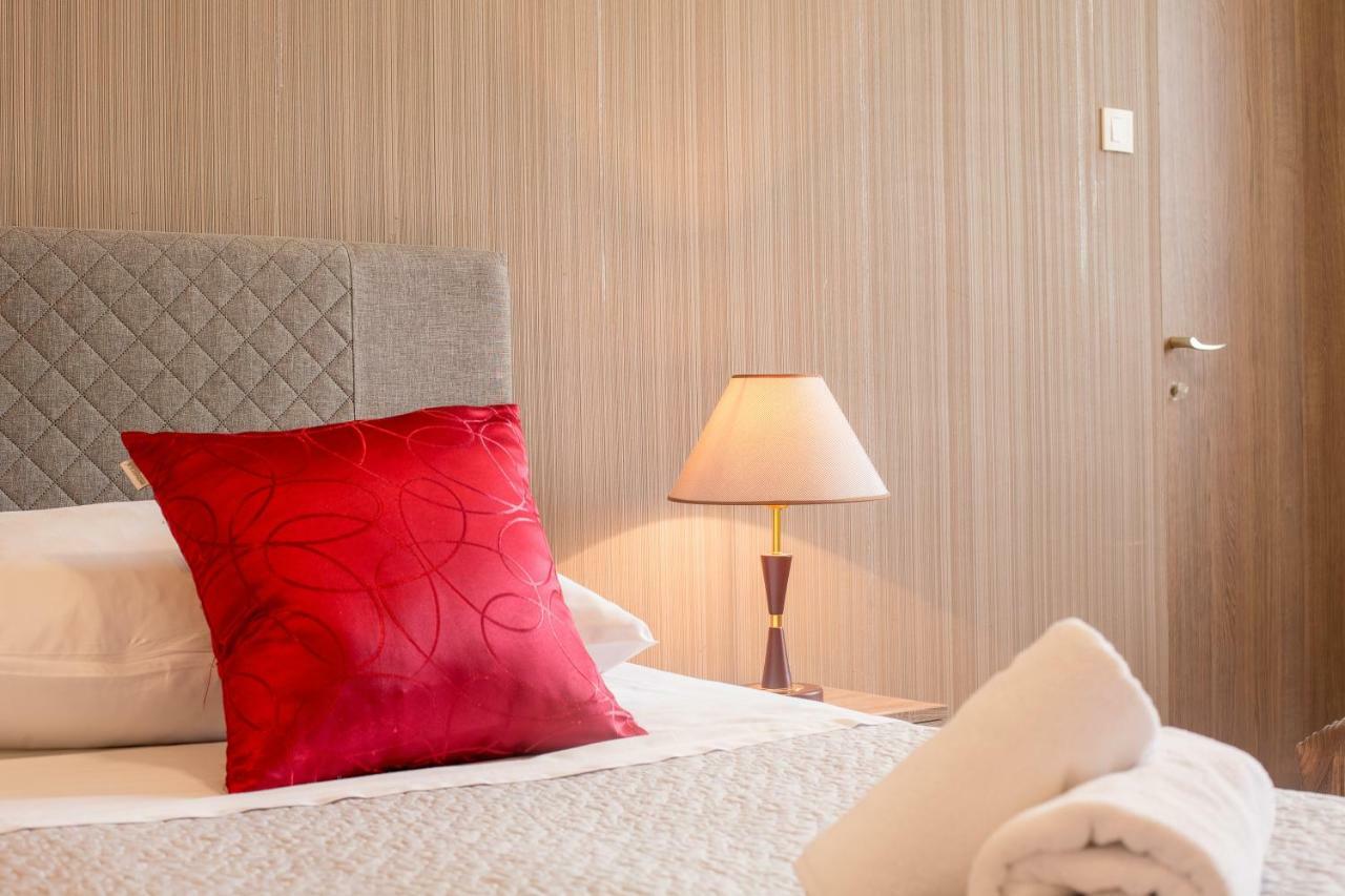 Golden Split Rooms Exterior foto